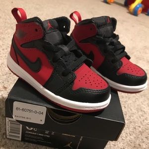 Jordan 1 Mid Toddler 6c